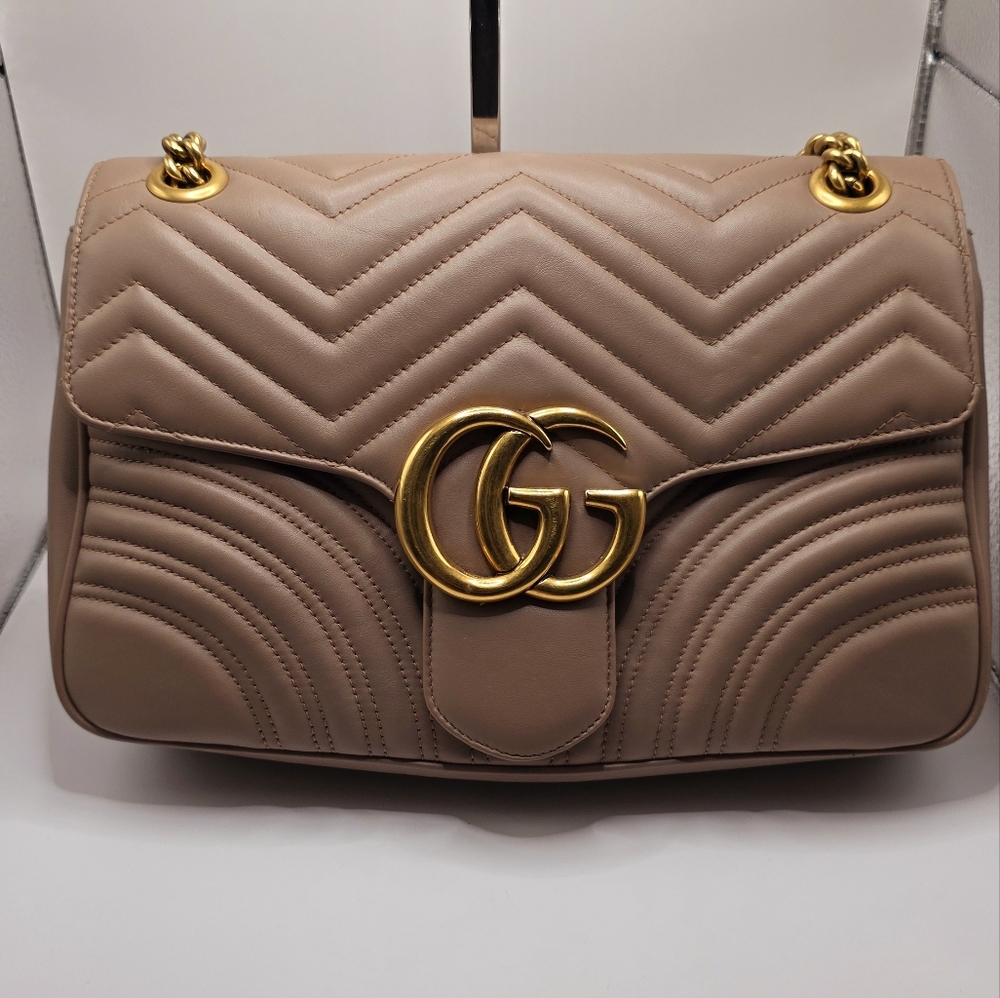 AUTHENTIC GUCCI Matelasse Medium Shoulder/Crossbody Bag